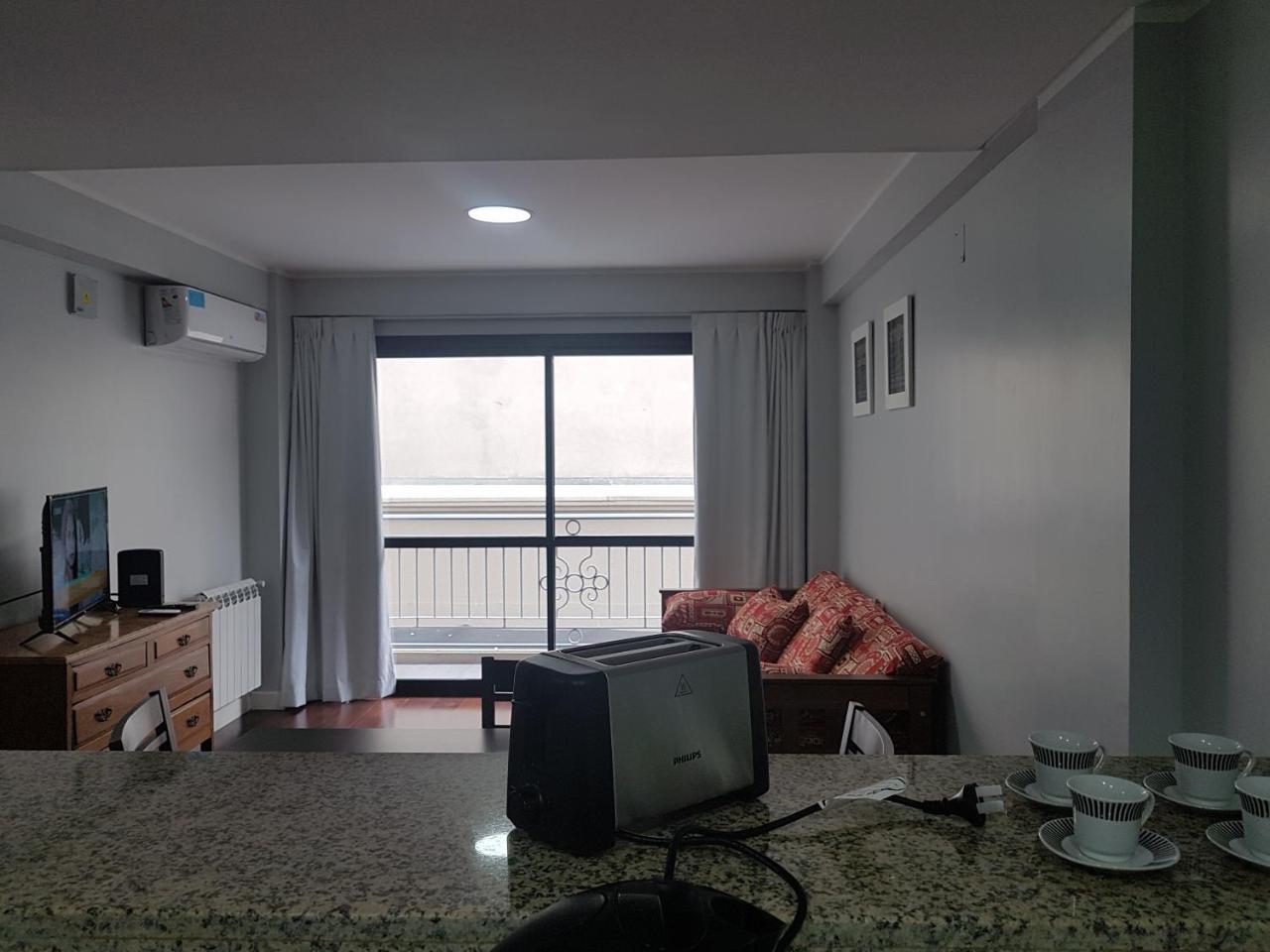 Leguizamon Suite Con Cochera Salta Luaran gambar